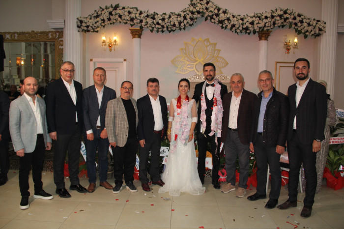 Aygül & Alper Güngör Mutluluk Dolu Yıllara Yelken Açtılar
