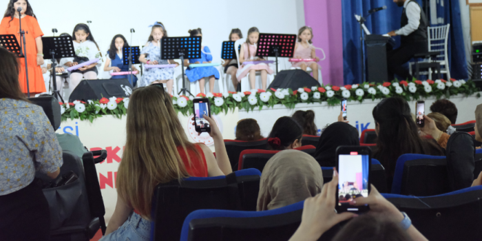 Bafra Belediyesi'nden Muhteşem Yıl Sonu Etkinliği