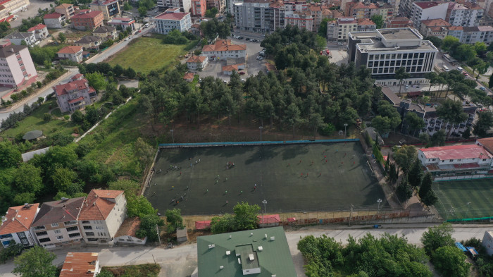 Bafraspor Tesislerindeki Antrenman Sahası Bakımsızlığı