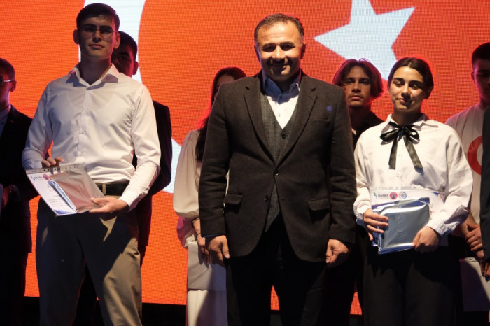 Bafra'da şiir dinletisi ve şiir yarışması