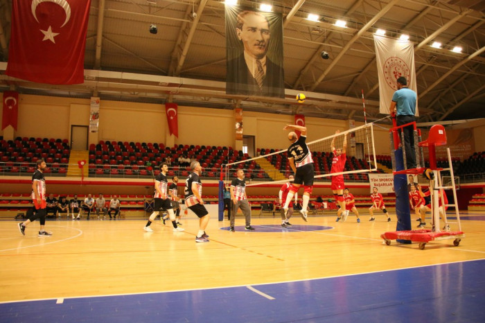 Kurumlar Arası Voleybol Turnuvası Sonuçlandı