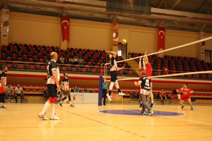 Kurumlar Arası Voleybol Turnuvası Sonuçlandı