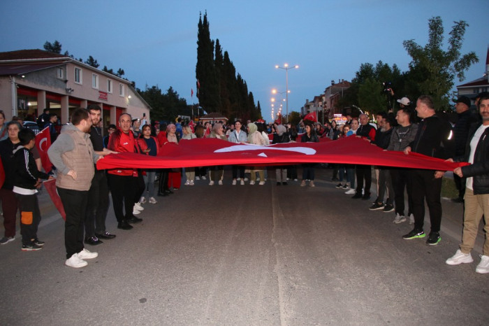 Bafra'da Gençlik Yürüyüşü Düzenlendi