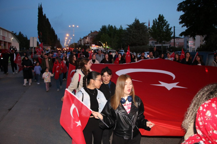 Bafra'da Gençlik Yürüyüşü Düzenlendi