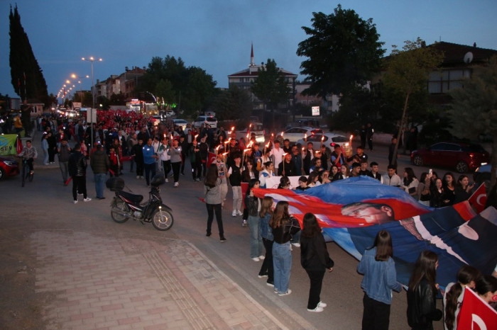 Bafra'da Gençlik Yürüyüşü Düzenlendi