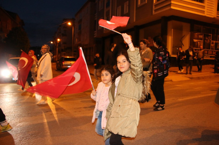 Bafra'da Gençlik Yürüyüşü Düzenlendi
