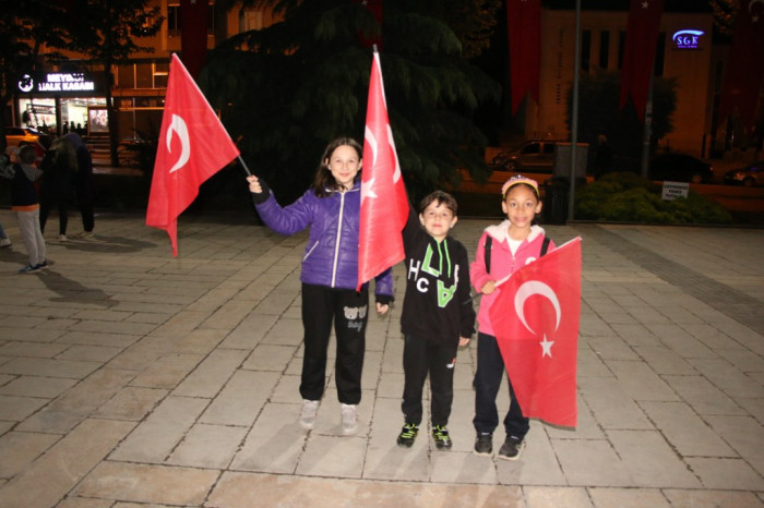 Bafra'da Gençlik Yürüyüşü Düzenlendi